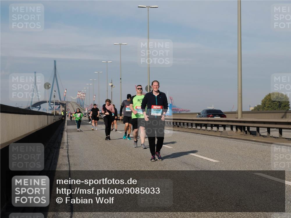 03.10.2025 - Köhlbrandbrückenlauf Fabian Wolf http://msf.ph/oto/9085033 03.10.2025 10:20:16 Position 3 2428 meine-sportfotos.de