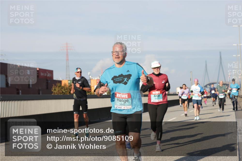 03.10.2025 - Köhlbrandbrückenlauf Jannik Wohlers http://msf.ph/oto/9085109 03.10.2025 09:56:40 Position 3 1642, 2061 meine-sportfotos.de