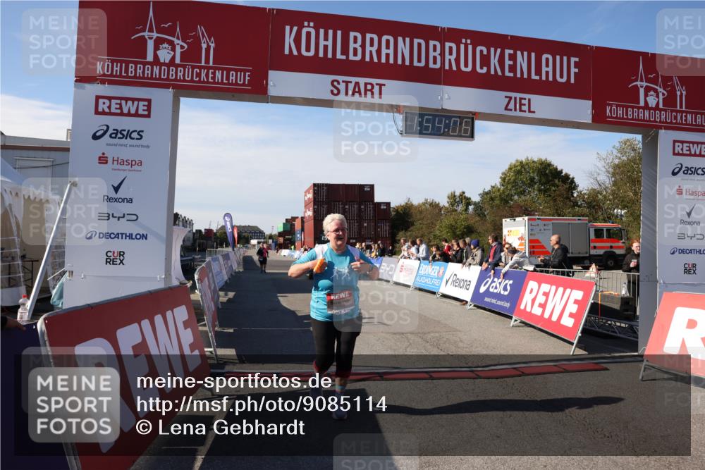 03.10.2025 - Köhlbrandbrückenlauf Lena Gebhardt http://msf.ph/oto/9085114 03.10.2025 13:54:06 Ziel 5603, 5819, 6529, 6549 meine-sportfotos.de
