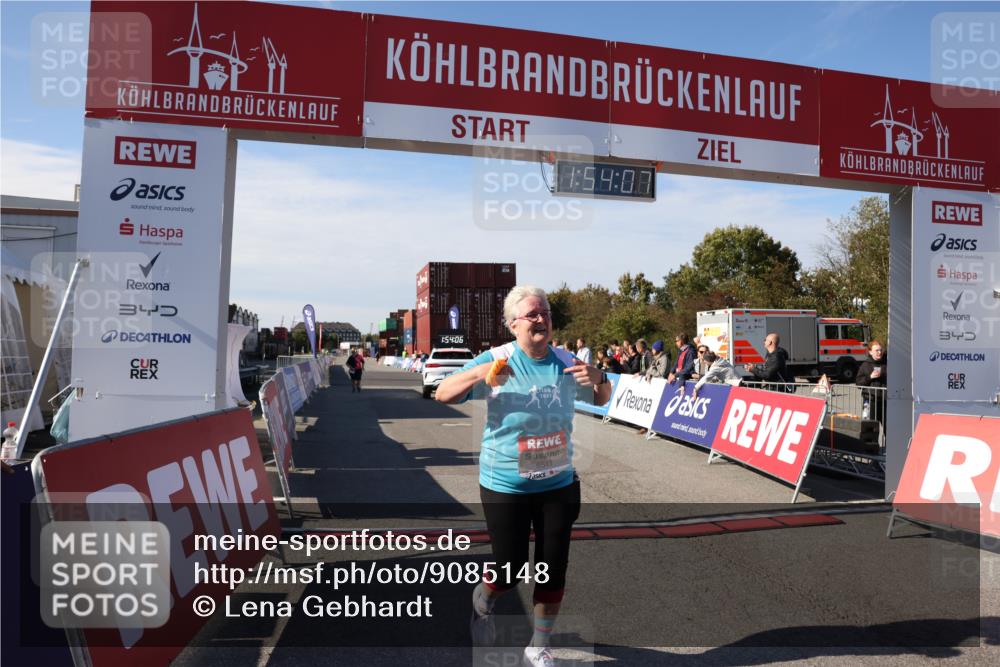 03.10.2025 - Köhlbrandbrückenlauf Lena Gebhardt http://msf.ph/oto/9085148 03.10.2025 13:54:06 Ziel 5603, 5819, 6529, 6549 meine-sportfotos.de