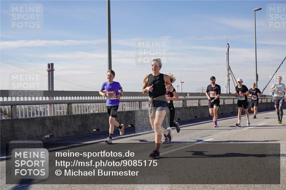 03.10.2025 - Köhlbrandbrückenlauf Michael Burmester http://msf.ph/oto/9085175 03.10.2025 12:42:59 Position 2  meine-sportfotos.de