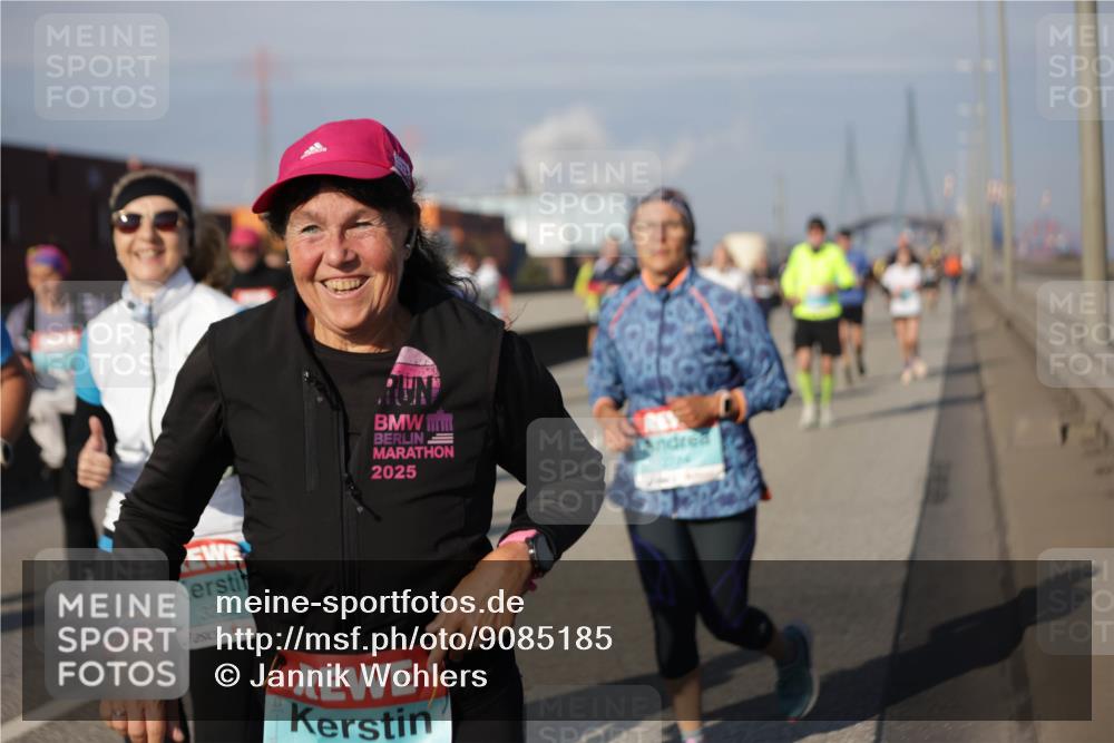 03.10.2025 - Köhlbrandbrückenlauf Jannik Wohlers http://msf.ph/oto/9085185 03.10.2025 10:07:22 Position 3 3232, 2025 meine-sportfotos.de
