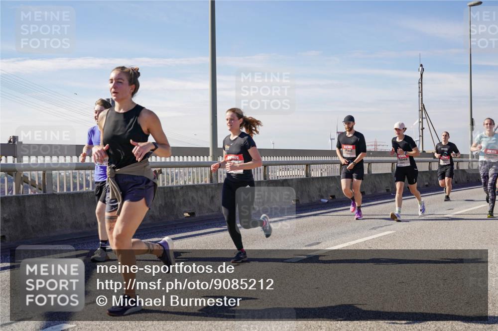 03.10.2025 - Köhlbrandbrückenlauf Michael Burmester http://msf.ph/oto/9085212 03.10.2025 12:42:59 Position 2  meine-sportfotos.de