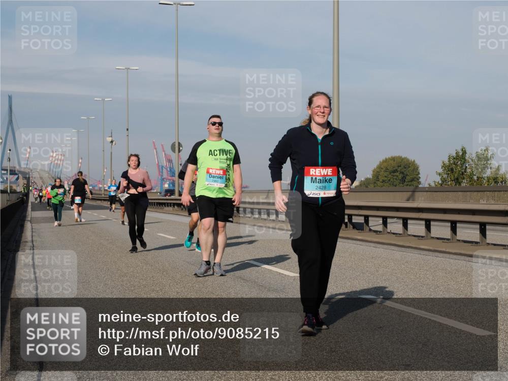 03.10.2025 - Köhlbrandbrückenlauf Fabian Wolf http://msf.ph/oto/9085215 03.10.2025 10:20:19 Position 3 2992, 2428 meine-sportfotos.de