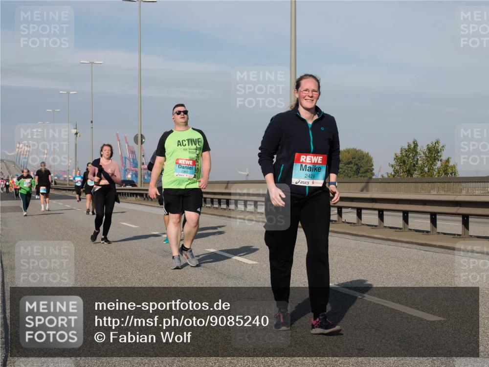 03.10.2025 - Köhlbrandbrückenlauf Fabian Wolf http://msf.ph/oto/9085240 03.10.2025 10:20:20 Position 3 2992, 2428 meine-sportfotos.de