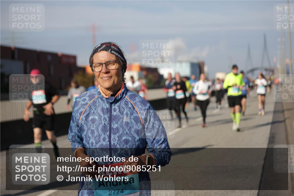 03.10.2025 - Köhlbrandbrückenlauf Jannik Wohlers http://msf.ph/oto/9085251 03.10.2025 10:07:23 Position 3 2774 meine-sportfotos.de