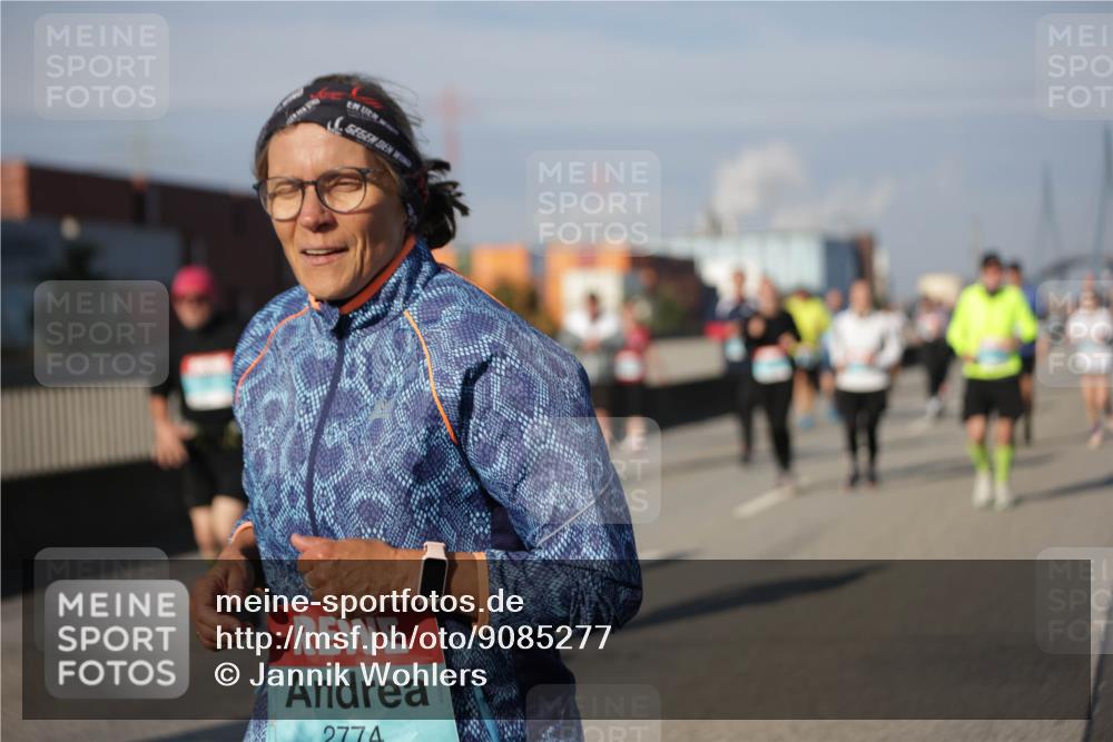 03.10.2025 - Köhlbrandbrückenlauf Jannik Wohlers http://msf.ph/oto/9085277 03.10.2025 10:07:23 Position 3 2774 meine-sportfotos.de