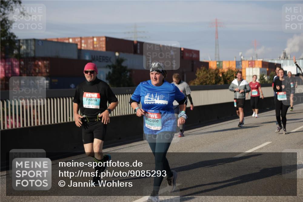 03.10.2025 - Köhlbrandbrückenlauf Jannik Wohlers http://msf.ph/oto/9085293 03.10.2025 10:07:24 Position 3 2094, 2925 meine-sportfotos.de