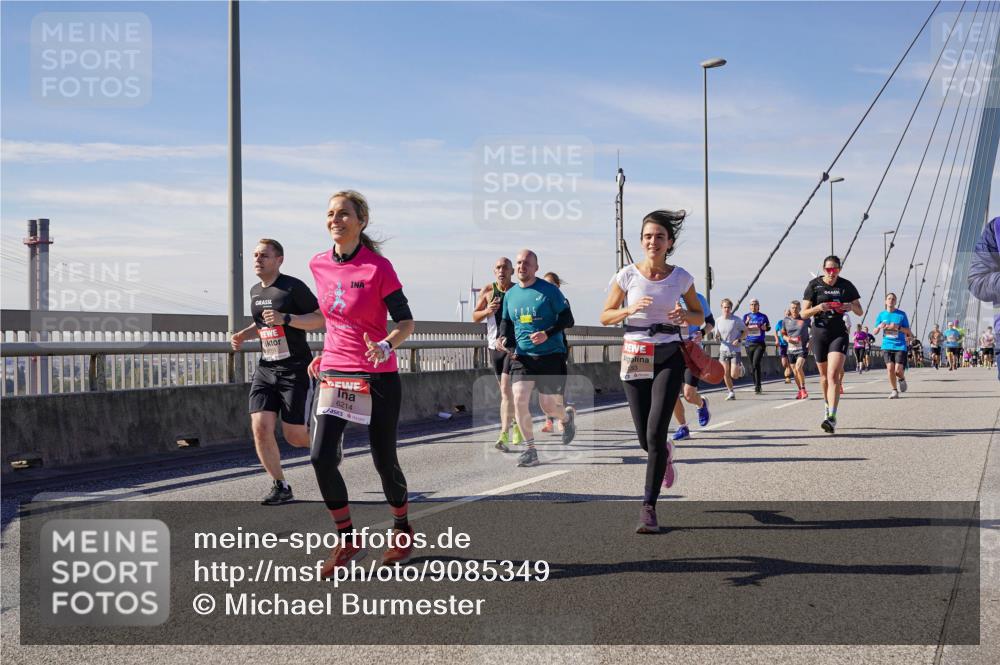 03.10.2025 - Köhlbrandbrückenlauf Michael Burmester http://msf.ph/oto/9085349 03.10.2025 12:43:03 Position 2 6214 meine-sportfotos.de