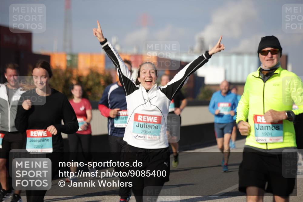 03.10.2025 - Köhlbrandbrückenlauf Jannik Wohlers http://msf.ph/oto/9085400 03.10.2025 10:07:26 Position 3 2289, 3149, 2356, 1904 meine-sportfotos.de
