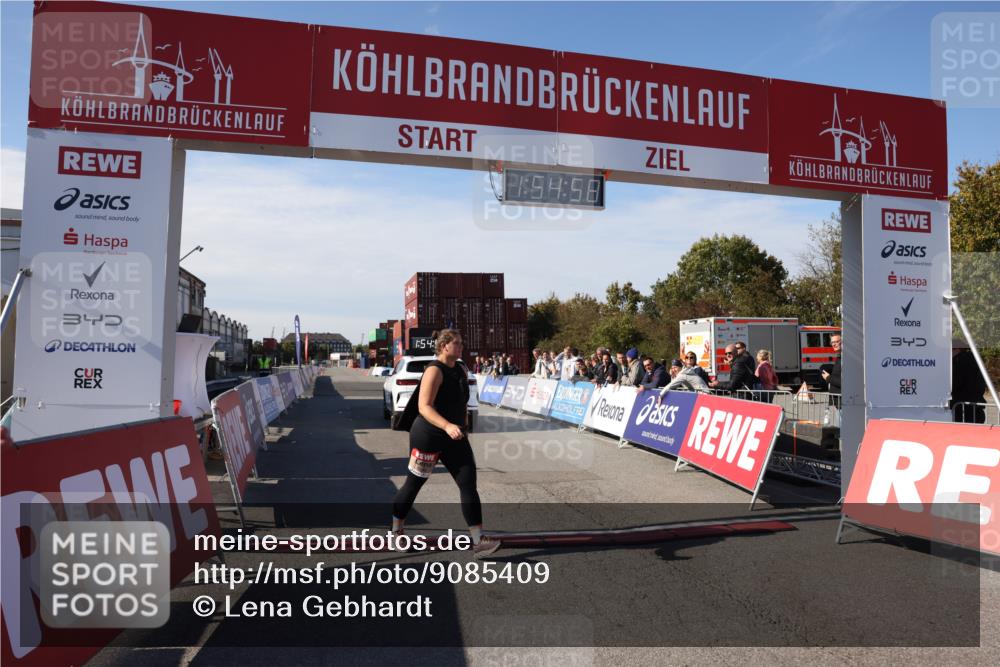 03.10.2025 - Köhlbrandbrückenlauf Lena Gebhardt http://msf.ph/oto/9085409 03.10.2025 13:54:57 Ziel 5545 meine-sportfotos.de
