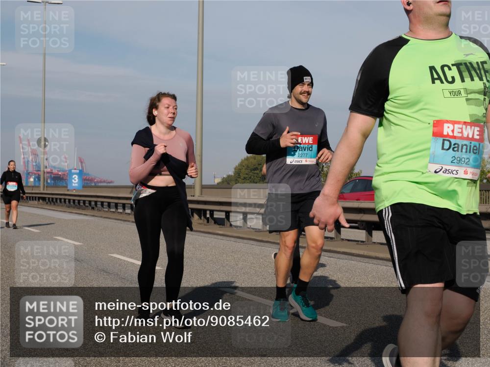 03.10.2025 - Köhlbrandbrückenlauf Fabian Wolf http://msf.ph/oto/9085462 03.10.2025 10:20:24 Position 3 3, 2277, 2992 meine-sportfotos.de