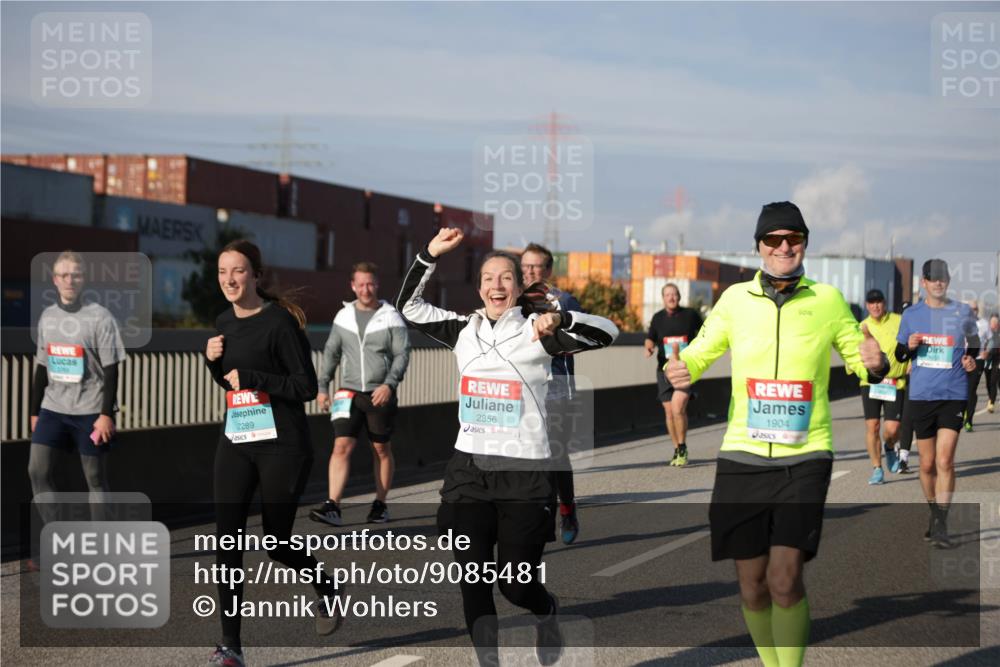 03.10.2025 - Köhlbrandbrückenlauf Jannik Wohlers http://msf.ph/oto/9085481 03.10.2025 10:07:27 Position 3 2289, 2356, 1904 meine-sportfotos.de