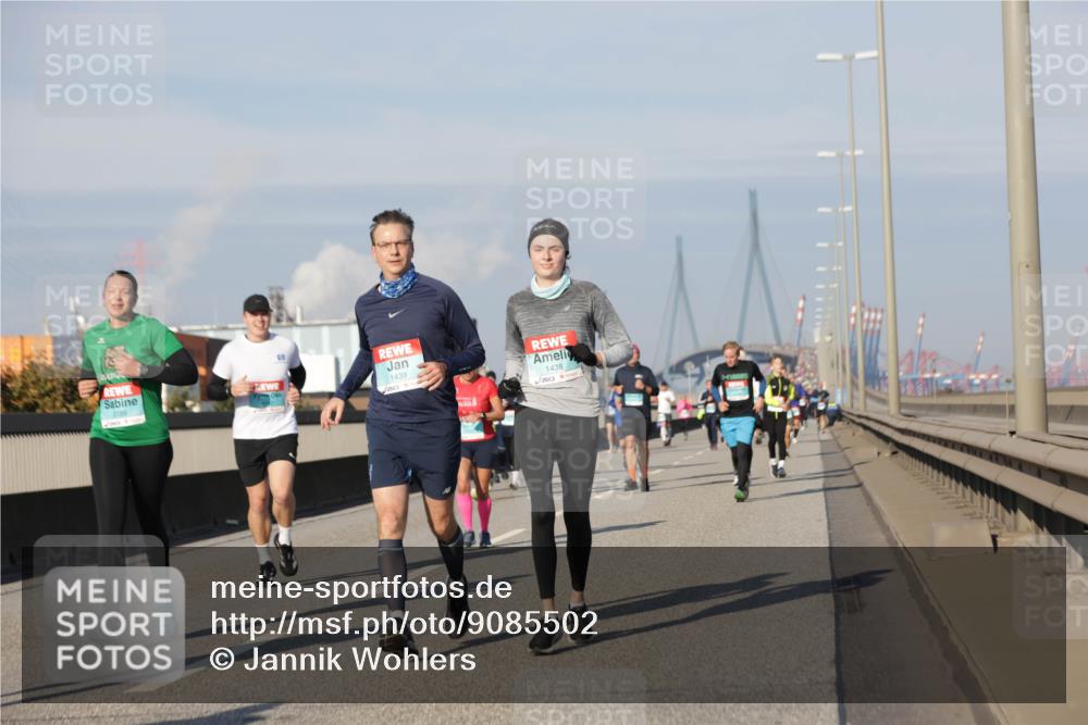 03.10.2025 - Köhlbrandbrückenlauf Jannik Wohlers http://msf.ph/oto/9085502 03.10.2025 09:56:52 Position 3 1439, 1438 meine-sportfotos.de