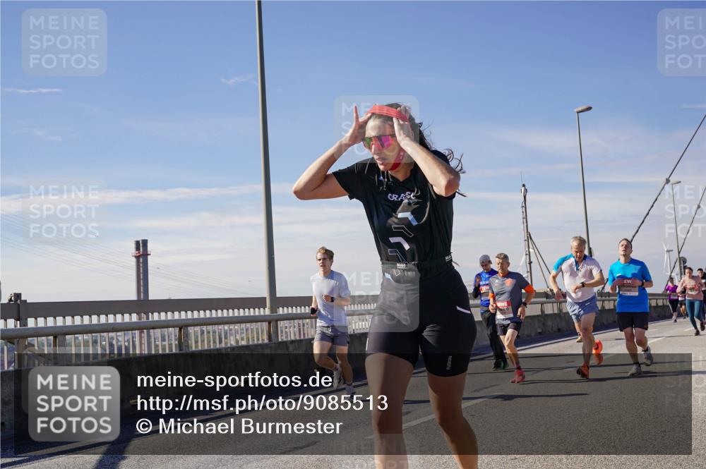 03.10.2025 - Köhlbrandbrückenlauf Michael Burmester http://msf.ph/oto/9085513 03.10.2025 12:43:06 Position 2  meine-sportfotos.de