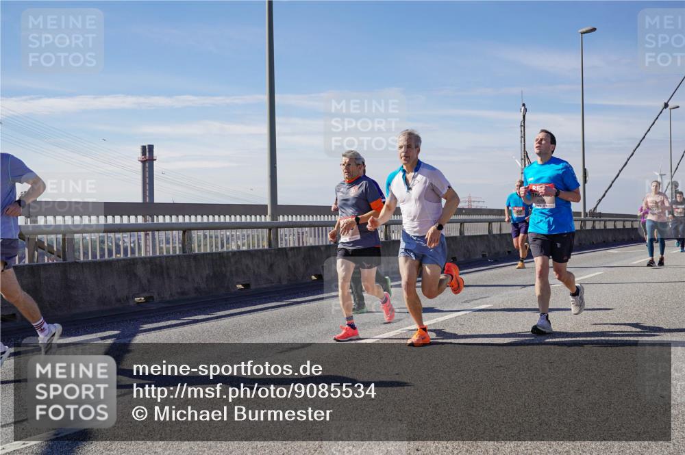 03.10.2025 - Köhlbrandbrückenlauf Michael Burmester http://msf.ph/oto/9085534 03.10.2025 12:43:07 Position 2  meine-sportfotos.de