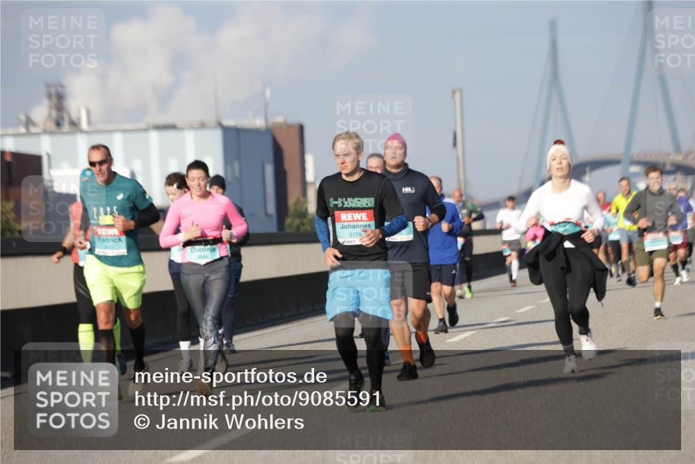 03.10.2025 - Köhlbrandbrückenlauf Jannik Wohlers http://msf.ph/oto/9085591 03.10.2025 09:56:56 Position 3 9, 3549, 3156 meine-sportfotos.de