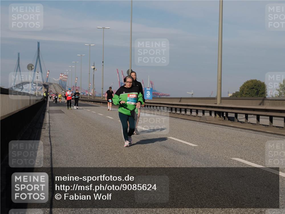 03.10.2025 - Köhlbrandbrückenlauf Fabian Wolf http://msf.ph/oto/9085624 03.10.2025 10:20:30 Position 3  meine-sportfotos.de