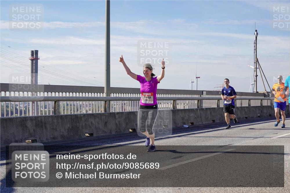 03.10.2025 - Köhlbrandbrückenlauf Michael Burmester http://msf.ph/oto/9085689 03.10.2025 12:43:14 Position 2  meine-sportfotos.de