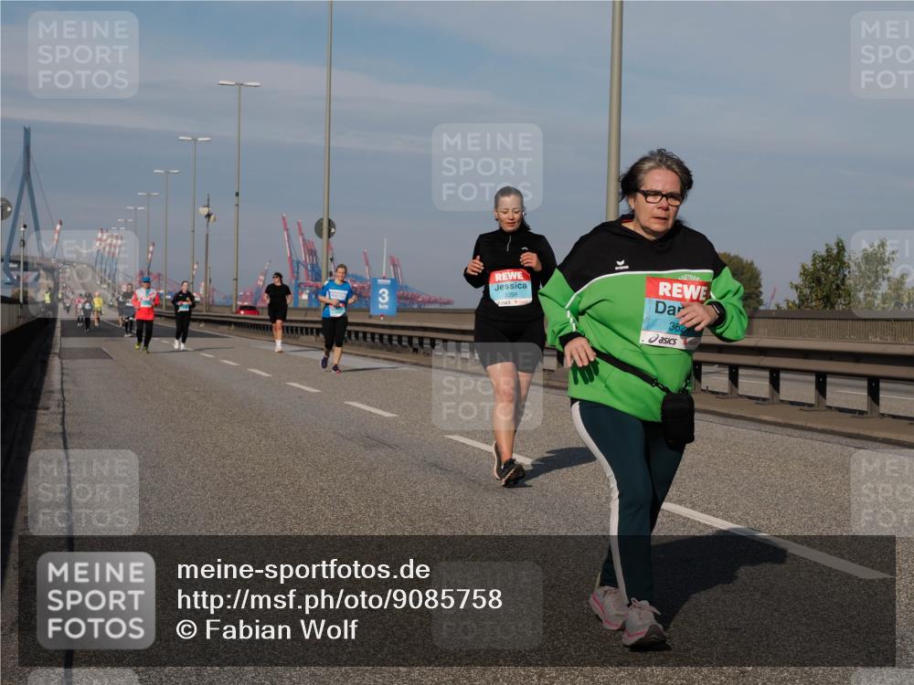 03.10.2025 - Köhlbrandbrückenlauf Fabian Wolf http://msf.ph/oto/9085758 03.10.2025 10:20:33 Position 3 3098, 362 meine-sportfotos.de