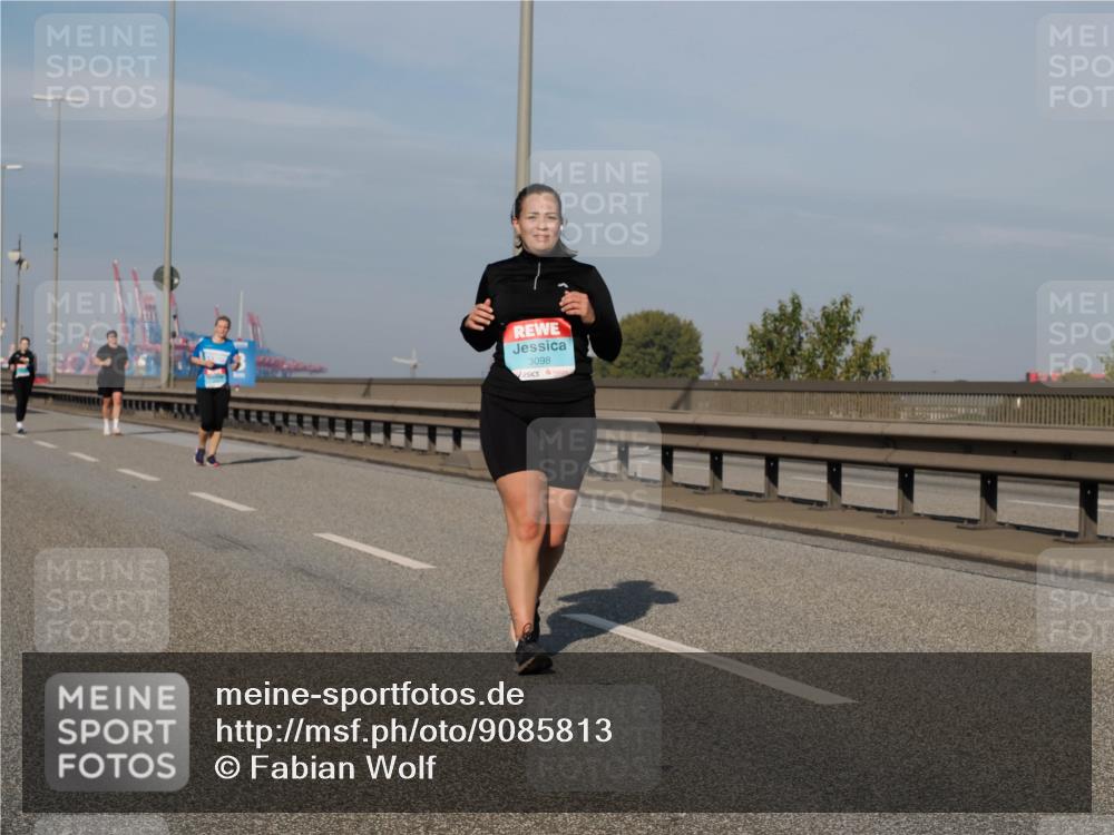 03.10.2025 - Köhlbrandbrückenlauf Fabian Wolf http://msf.ph/oto/9085813 03.10.2025 10:20:35 Position 3 3098 meine-sportfotos.de