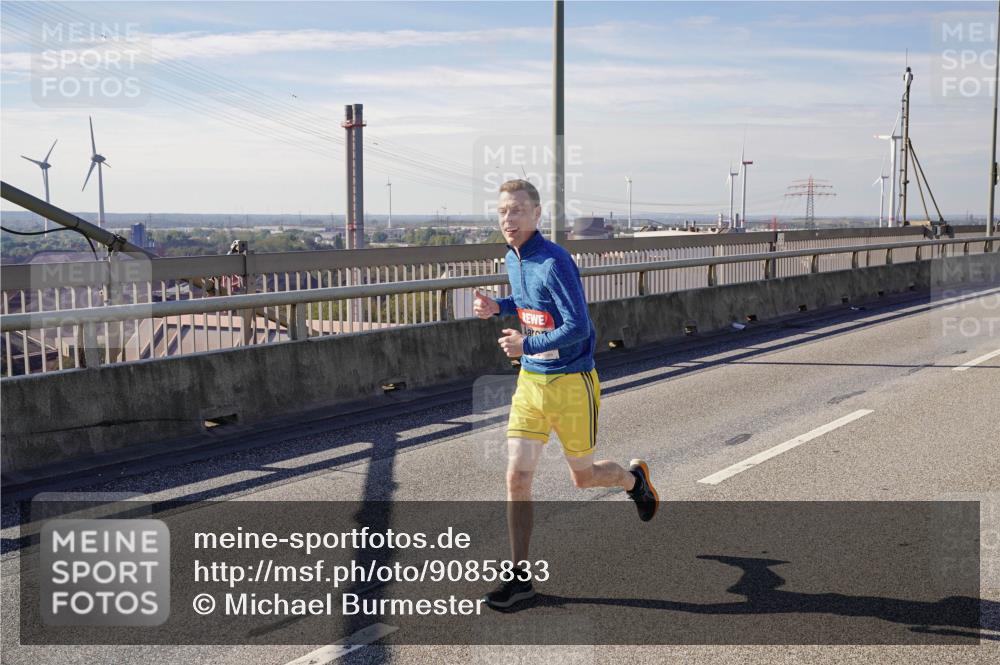 03.10.2025 - Köhlbrandbrückenlauf Michael Burmester http://msf.ph/oto/9085833 03.10.2025 12:43:21 Position 2  meine-sportfotos.de