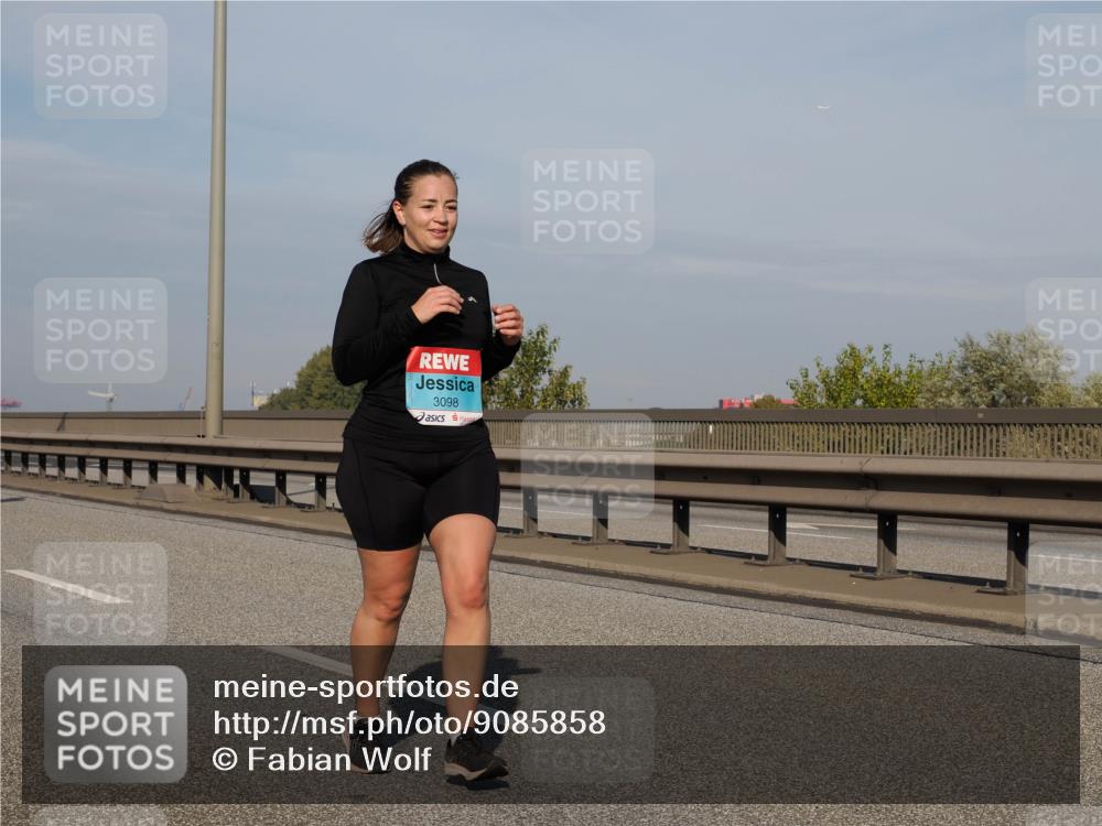 03.10.2025 - Köhlbrandbrückenlauf Fabian Wolf http://msf.ph/oto/9085858 03.10.2025 10:20:36 Position 3 3098 meine-sportfotos.de