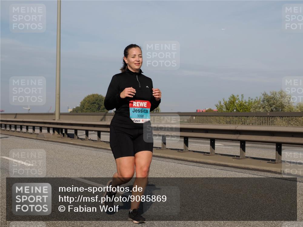03.10.2025 - Köhlbrandbrückenlauf Fabian Wolf http://msf.ph/oto/9085869 03.10.2025 10:20:36 Position 3 3098 meine-sportfotos.de