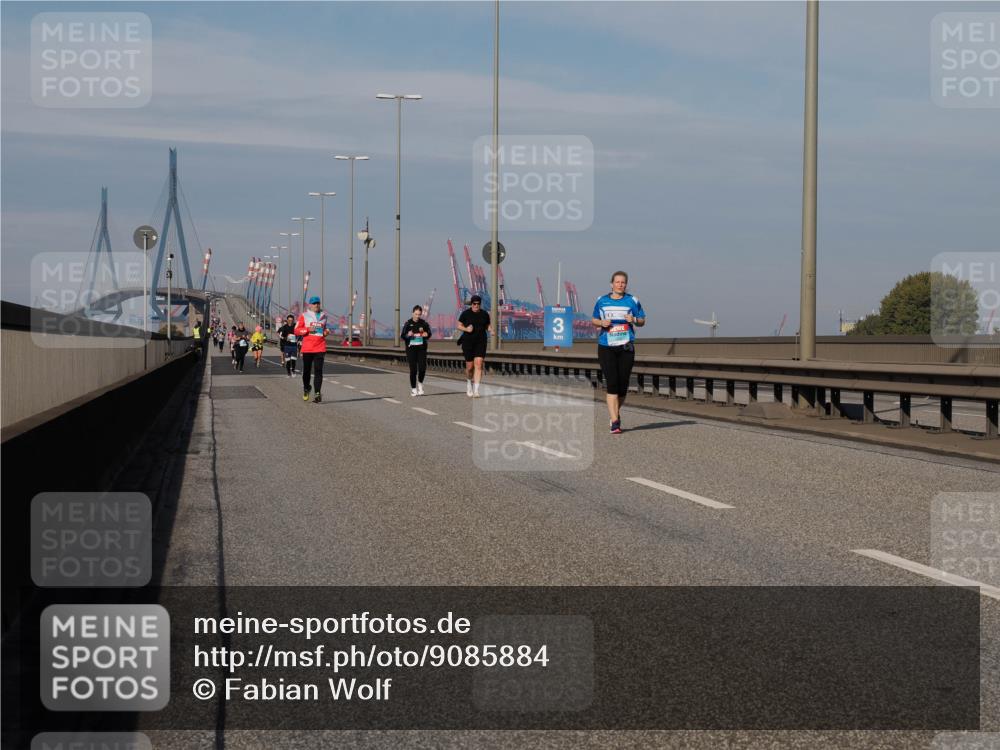 03.10.2025 - Köhlbrandbrückenlauf Fabian Wolf http://msf.ph/oto/9085884 03.10.2025 10:20:37 Position 3 3227, 3 meine-sportfotos.de