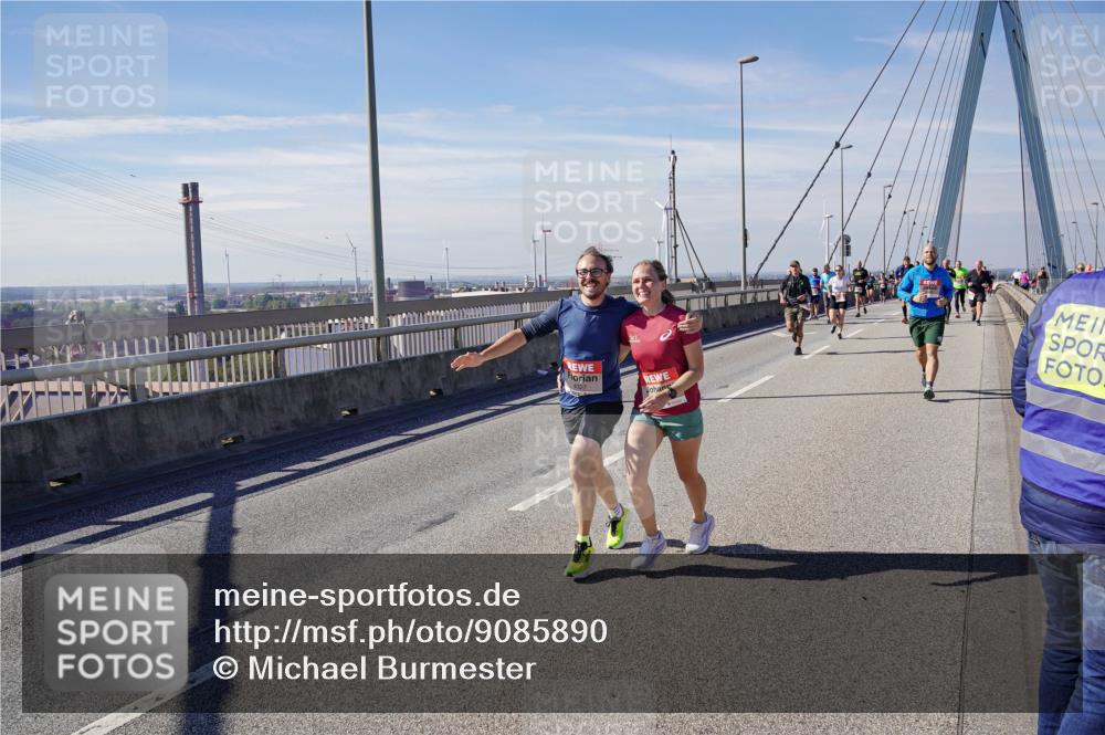 03.10.2025 - Köhlbrandbrückenlauf Michael Burmester http://msf.ph/oto/9085890 03.10.2025 12:43:24 Position 2  meine-sportfotos.de