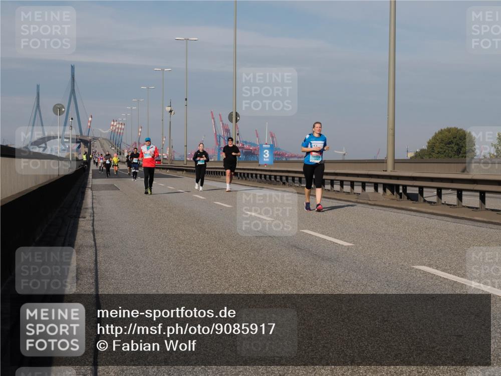 03.10.2025 - Köhlbrandbrückenlauf Fabian Wolf http://msf.ph/oto/9085917 03.10.2025 10:20:38 Position 3  meine-sportfotos.de