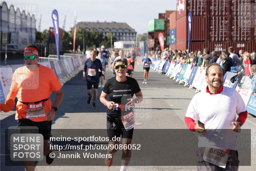 03.10.2025 - Köhlbrandbrückenlauf Jannik Wohlers http://msf.ph/oto/9086052 03.10.2025 13:18:49 Ziel 4077, 4556, 4756, 4812, 5115, 6429, 6500, 6506, 6556, 6596, 6795 meine-sportfotos.de