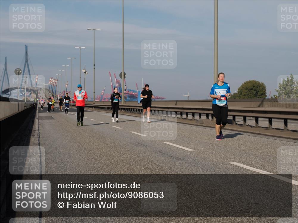 03.10.2025 - Köhlbrandbrückenlauf Fabian Wolf http://msf.ph/oto/9086053 03.10.2025 10:20:41 Position 3  meine-sportfotos.de