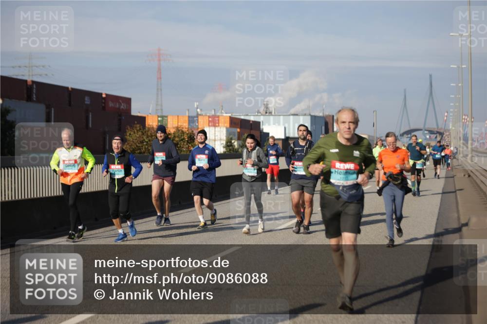 03.10.2025 - Köhlbrandbrückenlauf Jannik Wohlers http://msf.ph/oto/9086088 03.10.2025 10:07:43 Position 3 1713 meine-sportfotos.de