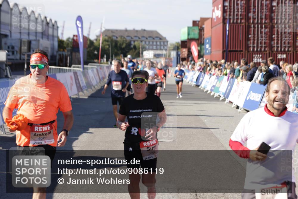 03.10.2025 - Köhlbrandbrückenlauf Jannik Wohlers http://msf.ph/oto/9086119 03.10.2025 13:18:49 Ziel 4077, 4556, 4756, 4812, 5115, 6429, 6500, 6506, 6556, 6596, 6795 meine-sportfotos.de