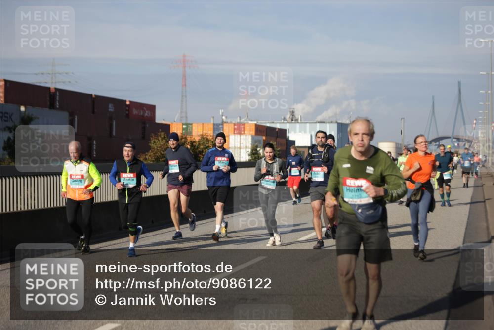 03.10.2025 - Köhlbrandbrückenlauf Jannik Wohlers http://msf.ph/oto/9086122 03.10.2025 10:07:43 Position 3 1713 meine-sportfotos.de