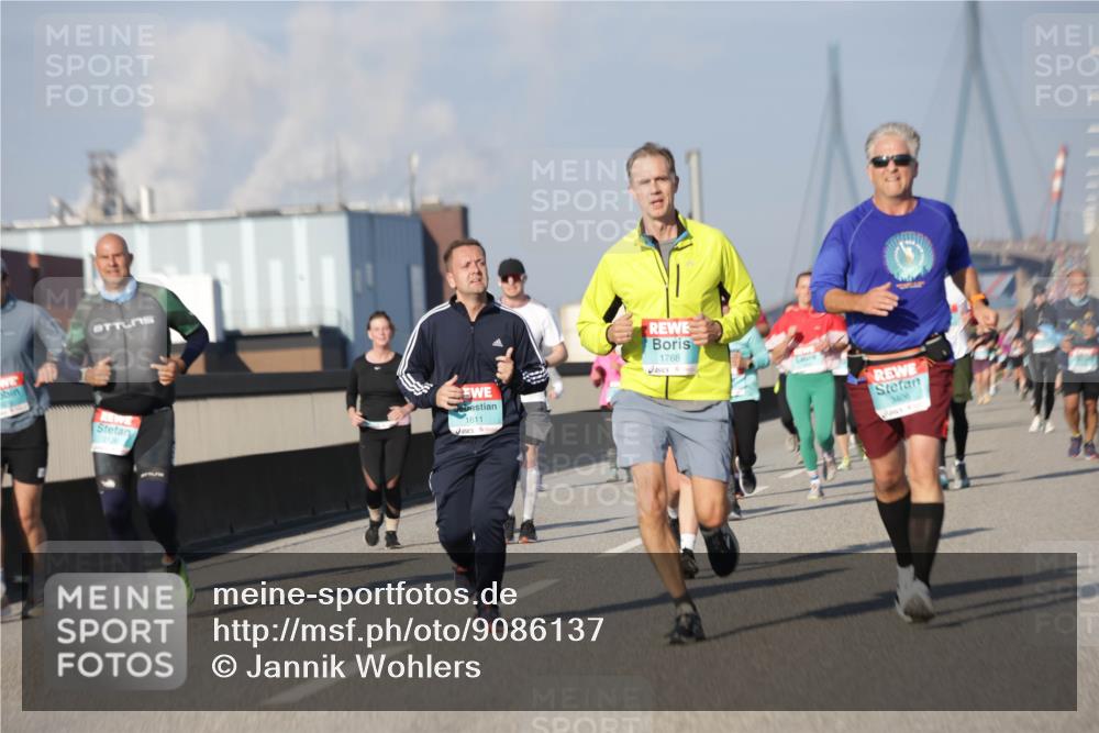 03.10.2025 - Köhlbrandbrückenlauf Jannik Wohlers http://msf.ph/oto/9086137 03.10.2025 09:57:08 Position 3 1611, 1768, 3406 meine-sportfotos.de