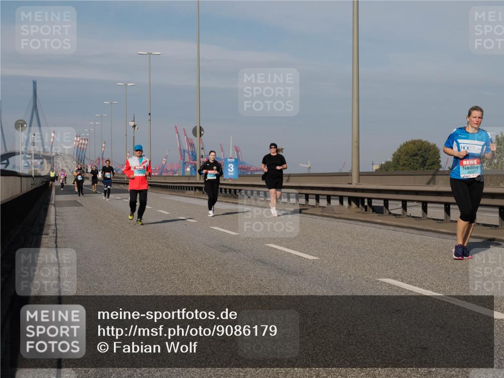 03.10.2025 - Köhlbrandbrückenlauf Fabian Wolf http://msf.ph/oto/9086179 03.10.2025 10:20:43 Position 3 3, 2520 meine-sportfotos.de