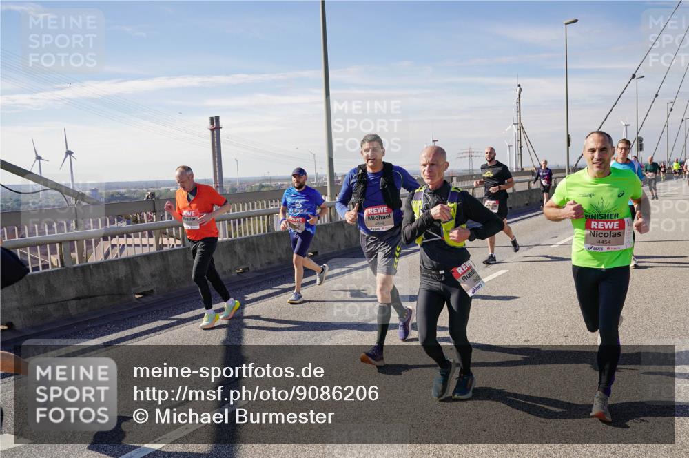 03.10.2025 - Köhlbrandbrückenlauf Michael Burmester http://msf.ph/oto/9086206 03.10.2025 12:43:32 Position 2 4659, 4454 meine-sportfotos.de