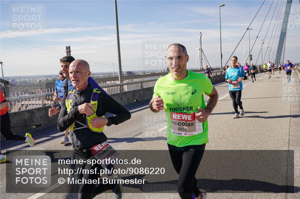 03.10.2025 - Köhlbrandbrückenlauf Michael Burmester http://msf.ph/oto/9086220 03.10.2025 12:43:33 Position 2 4658, 4454 meine-sportfotos.de