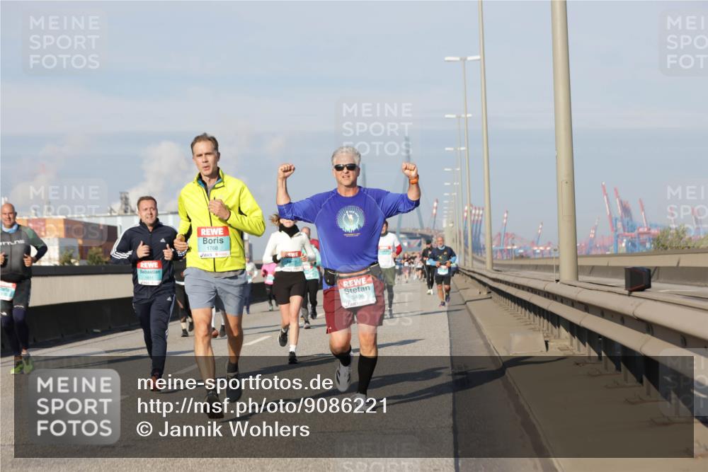 03.10.2025 - Köhlbrandbrückenlauf Jannik Wohlers http://msf.ph/oto/9086221 03.10.2025 09:57:11 Position 3 1611, 1768, 3406 meine-sportfotos.de