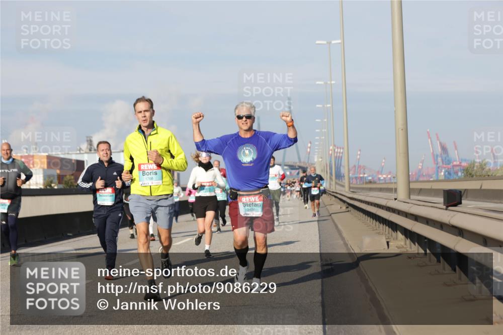 03.10.2025 - Köhlbrandbrückenlauf Jannik Wohlers http://msf.ph/oto/9086229 03.10.2025 09:57:11 Position 3 1611, 1768, 3406 meine-sportfotos.de