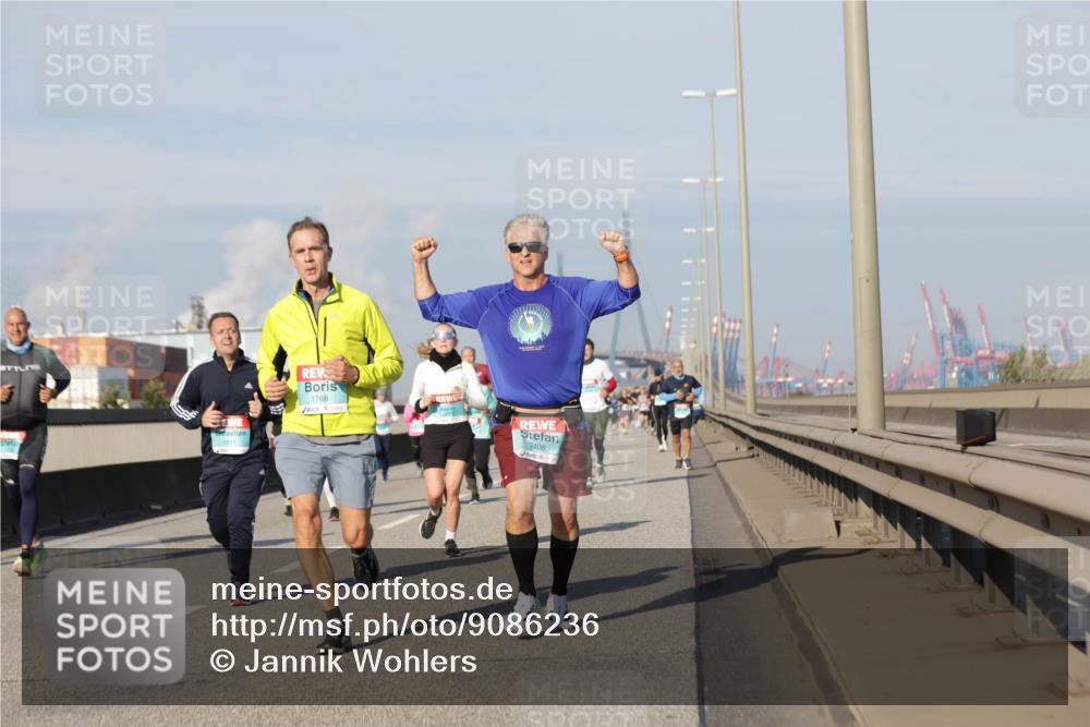 03.10.2025 - Köhlbrandbrückenlauf Jannik Wohlers http://msf.ph/oto/9086236 03.10.2025 09:57:11 Position 3 1768, 3406 meine-sportfotos.de
