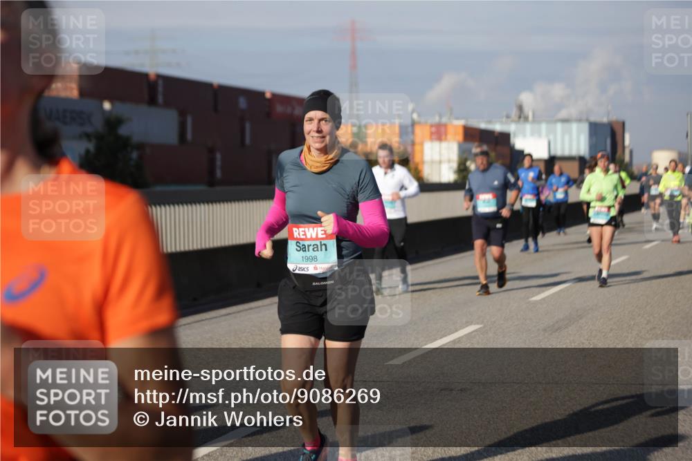 03.10.2025 - Köhlbrandbrückenlauf Jannik Wohlers http://msf.ph/oto/9086269 03.10.2025 10:07:47 Position 3 1998 meine-sportfotos.de