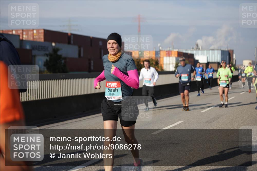 03.10.2025 - Köhlbrandbrückenlauf Jannik Wohlers http://msf.ph/oto/9086278 03.10.2025 10:07:47 Position 3 1998 meine-sportfotos.de