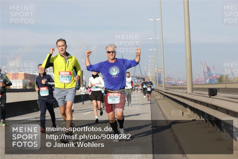 03.10.2025 - Köhlbrandbrückenlauf Jannik Wohlers http://msf.ph/oto/9086282 03.10.2025 09:57:11 Position 3 1768, 3406 meine-sportfotos.de