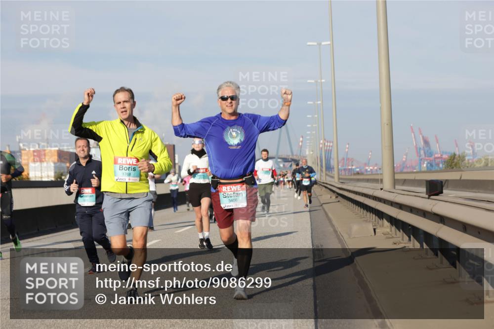 03.10.2025 - Köhlbrandbrückenlauf Jannik Wohlers http://msf.ph/oto/9086299 03.10.2025 09:57:11 Position 3 1768, 3406 meine-sportfotos.de