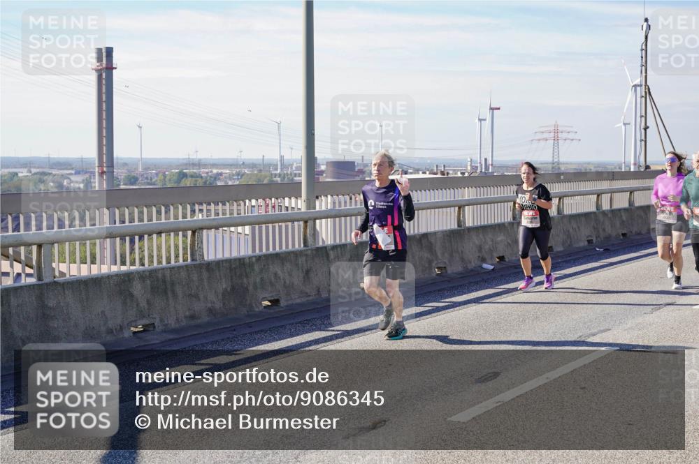 03.10.2025 - Köhlbrandbrückenlauf Michael Burmester http://msf.ph/oto/9086345 03.10.2025 12:43:37 Position 2 10 meine-sportfotos.de