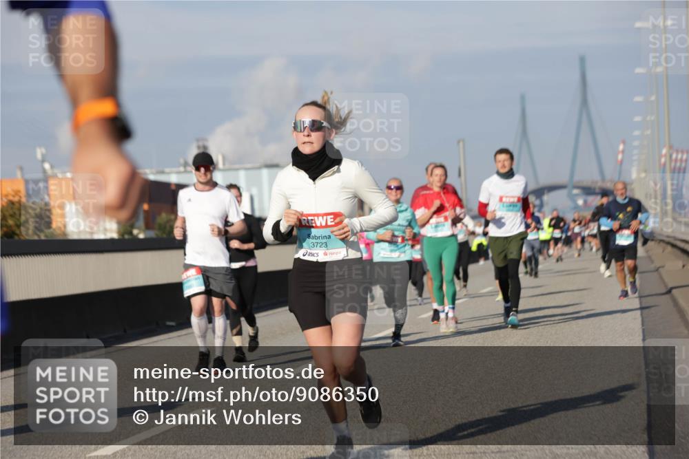 03.10.2025 - Köhlbrandbrückenlauf Jannik Wohlers http://msf.ph/oto/9086350 03.10.2025 09:57:13 Position 3 3723 meine-sportfotos.de