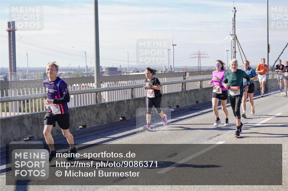 03.10.2025 - Köhlbrandbrückenlauf Michael Burmester http://msf.ph/oto/9086371 03.10.2025 12:43:38 Position 2  meine-sportfotos.de